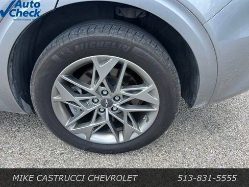 Used 2025 Genesis GV70 2.5T AWD/4WD image 5