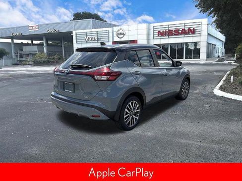 Certified 2021 Nissan Kicks SV FWD image 3