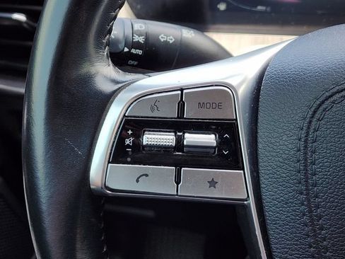 Used 2024 Kia Telluride EX w/ EX Captain's Chair Package FWD image 34