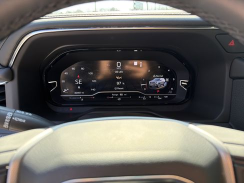 Used 2023 GMC Yukon Denali image 37