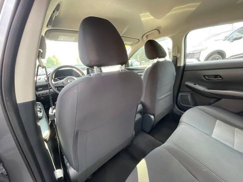 Certified 2024 Nissan Sentra SV FWD image 12