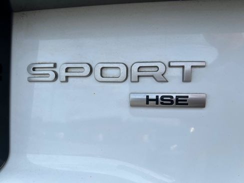 Used 2019 Land Rover Discovery Sport AWD/4WD image 39
