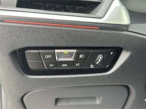 Used 2021 BMW 430i xDrive Coupe w/ Convenience Package image 20