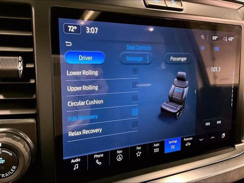 Used 2025 Ford F350 Platinum AWD/4WD image 40