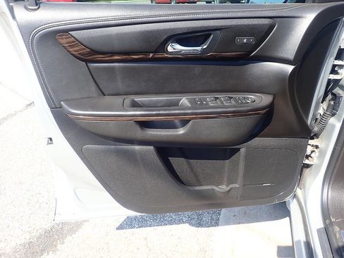 Used 2014 GMC Acadia Denali AWD/4WD image 11