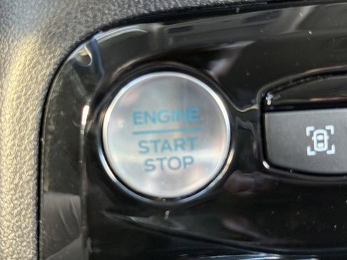 Used 2024 Ford Escape Platinum image 28