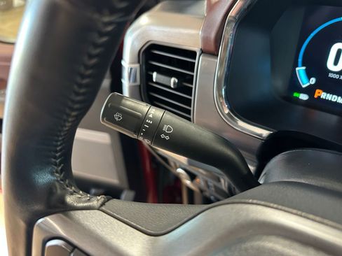 Used 2022 Ford F150 Lariat image 20