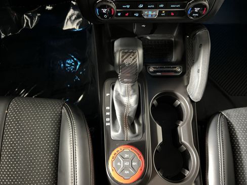 Used 2024 Ford Bronco Raptor w/ Interior Carbon Fiber Pack 6 AWD/4WD image 22