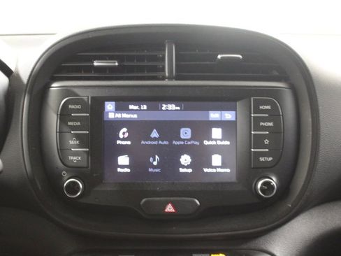 Used 2020 Kia Soul LX image 25