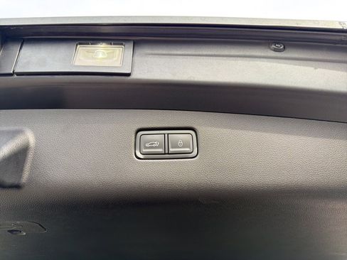 Used 2024 Genesis GV70 3.5T Sport w/ Sport Advanced Package image 20