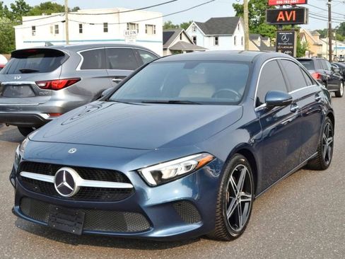 Used 2021 Mercedes-Benz A 220 image 4