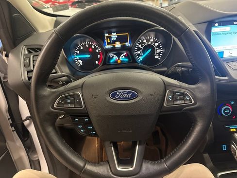 Used 2019 Ford Escape SEL AWD/4WD image 13