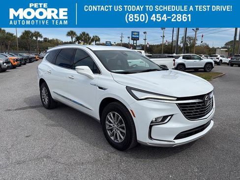 Used 2024 Buick Enclave Premium FWD image 1