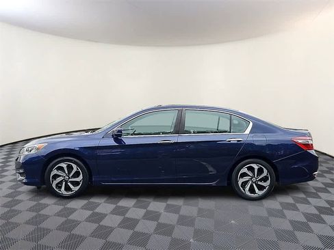 Used 2017 Honda Accord EX-L image 6