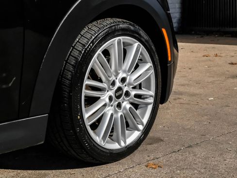 Used 2019 MINI Cooper S image 51