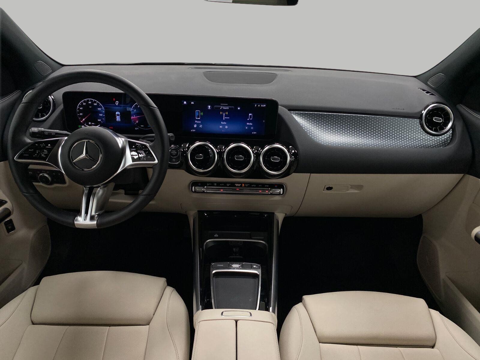 Certified 2026 Mercedes-Benz GLA 250 4MATIC image 20