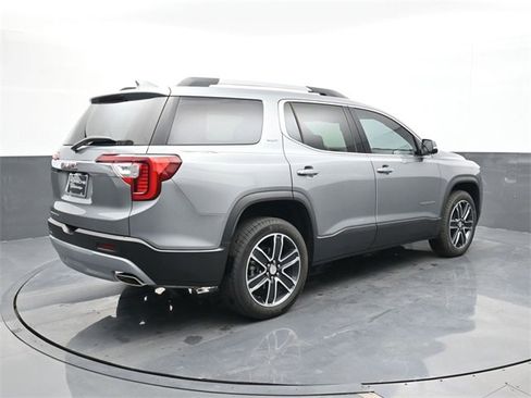Used 2023 GMC Acadia SLT w/ Technology Package image 20