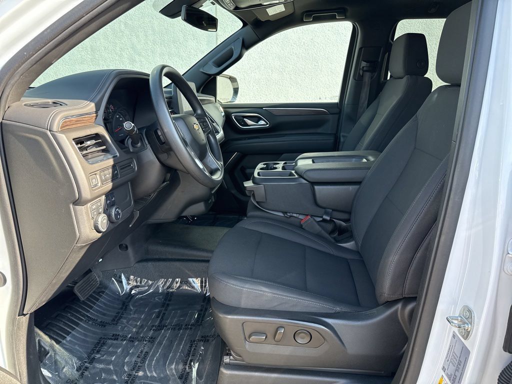 Used 2022 Chevrolet Tahoe 4WD image 11