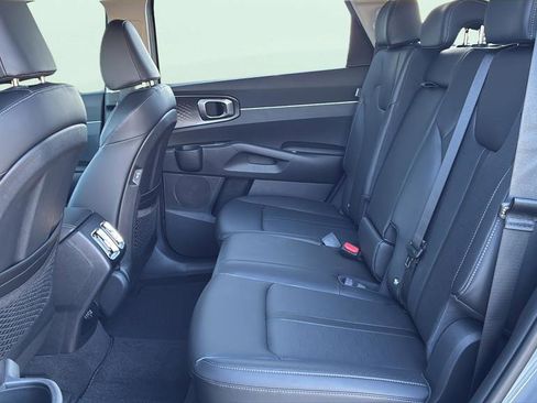 New 2026 Kia Sorento EX FWD image 15