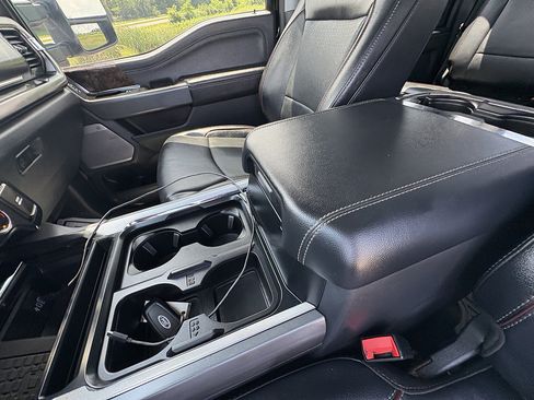 Used 2023 Ford F250 Lariat AWD/4WD image 34