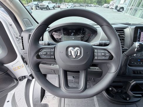 Used 2026 RAM ProMaster 2500 w/ Convenience Group FWD image 19