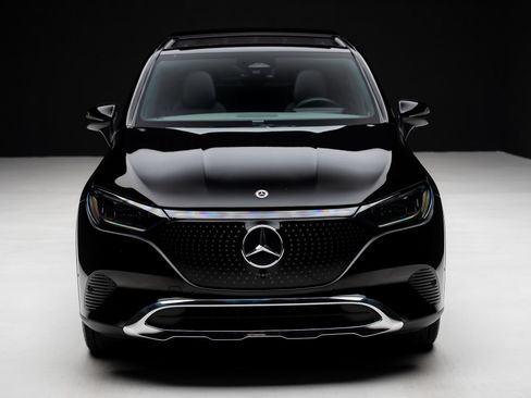 Used 2023 Mercedes-Benz EQE 350+ 4MATIC SUV image 6