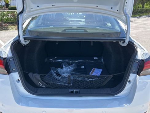 New 2025 Nissan Versa SV w/ Trunk Package image 39