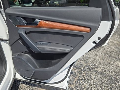 Used 2022 Audi Q5 2.0T Premium Plus image 10