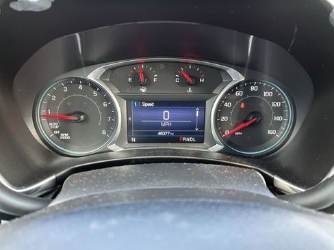 Used 2019 Chevrolet Equinox LT image 12