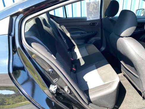 Used 2024 Nissan Versa S w/ Trunk Package image 28