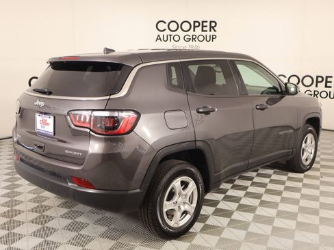 Used 2022 Jeep Compass Sport image 19
