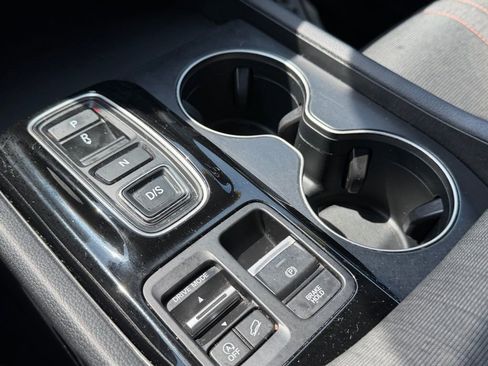 Used 2023 Honda Pilot Sport image 15