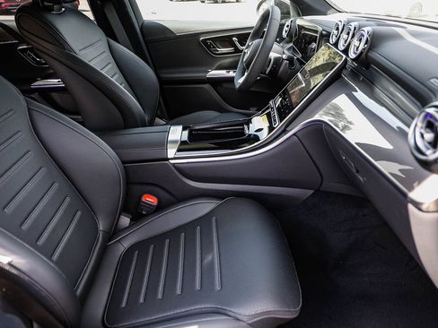 New 2026 Mercedes-Benz GLC 300 4MATIC image 17