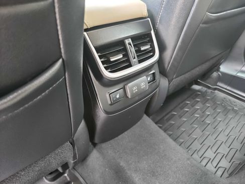 Used 2020 Subaru Outback Limited XT w/ Popular Package #2 AWD/4WD image 30