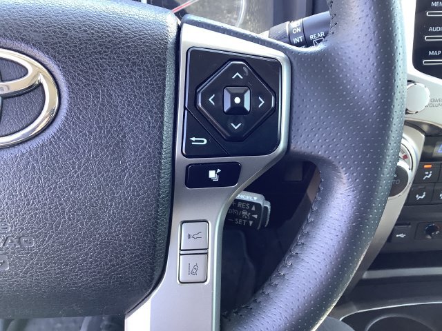 Used 2021 Toyota 4Runner Limited AWD/4WD image 12
