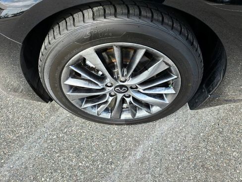 Used 2020 INFINITI Q50 Luxe image 14