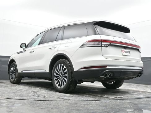 Used 2023 Lincoln Aviator AWD w/ Premium Package image 50