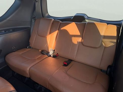 Used 2022 INFINITI QX80 Sensory w/ Cargo Package image 12