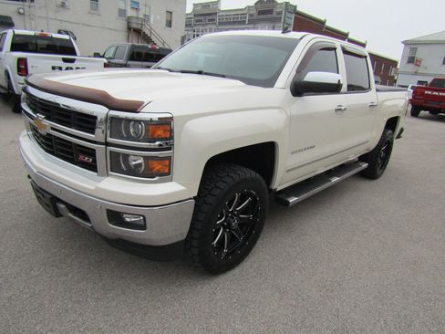 Used 2014 Chevrolet Silverado 1500 LTZ Z71 w/ LTZ Plus Package image 7
