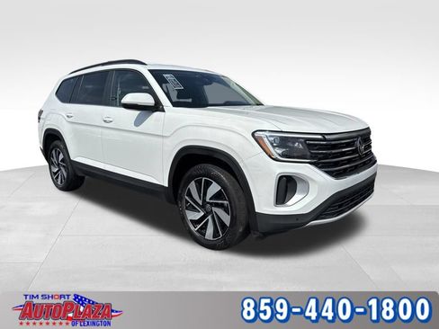 Used 2025 Volkswagen Atlas SE AWD/4WD image 8