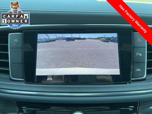 Used 2023 Buick Enclave Essence w/ Experience Buick Package FWD image 16