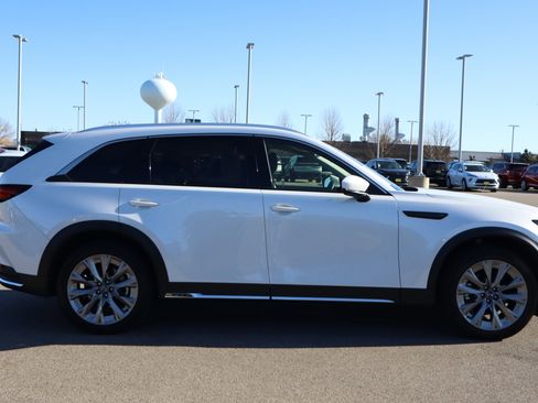 Used 2024 MAZDA CX-90 3.3 Turbo w/ Premium Package image 8