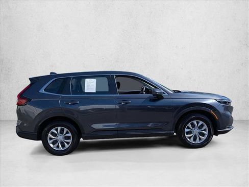 Used 2024 Honda CR-V LX image 4