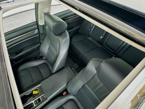 Used 2021 Honda Accord EX-L image 28