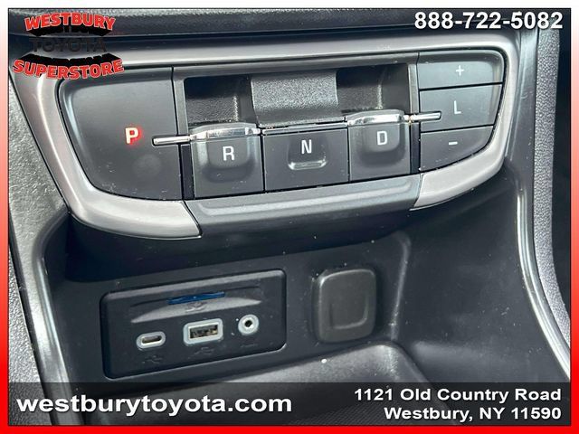 Used 2024 GMC Terrain AT4 w/ Tech Package AWD/4WD image 32