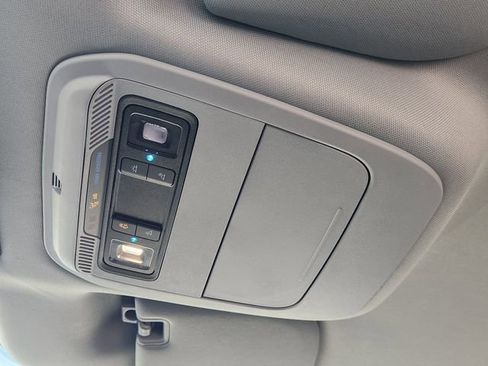 Used 2025 Ford F150 XLT w/ Equipment Group 301A Standard image 25