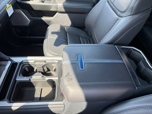 New 2026 Ford F250 Platinum AWD/4WD image 14