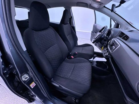 Used 2014 Toyota Yaris L FWD image 29