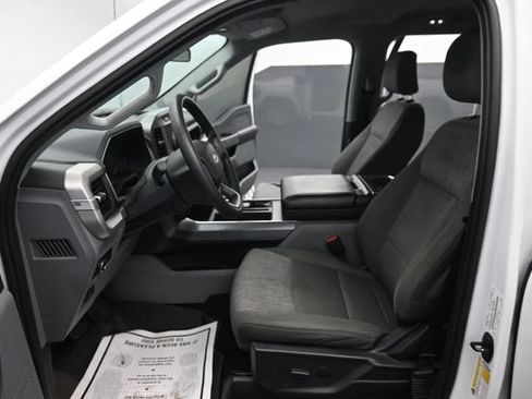 Used 2022 Ford F150 XLT AWD/4WD image 11