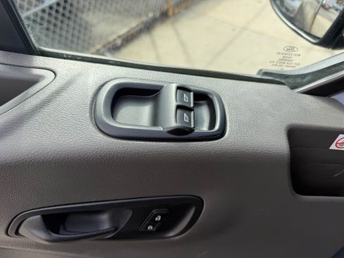 Used 2020 Ford Transit 250 148 High Roof Extended image 11